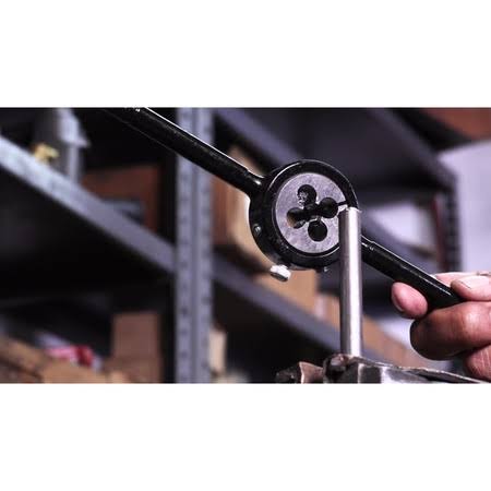 1-3/16 inch-32 HSS Round Adjustable Die L547592
