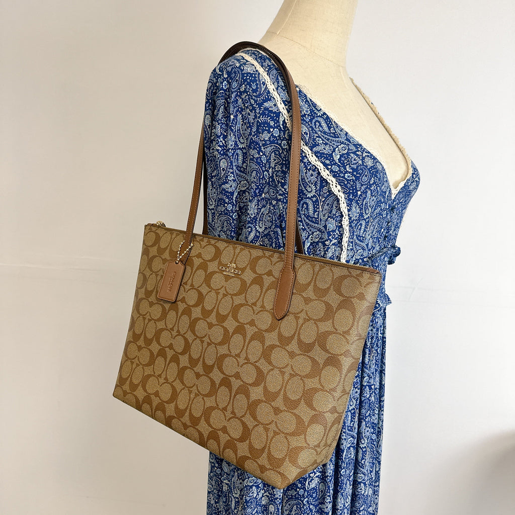 Khaki Zip Tote Q997
