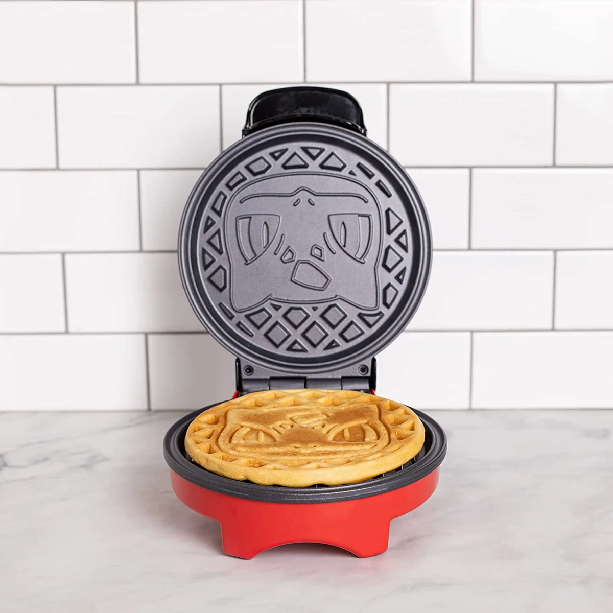 Pokemon Bulbasaur Waffle Maker Z111