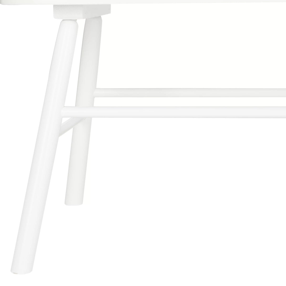 White Spindle back Settee P4928