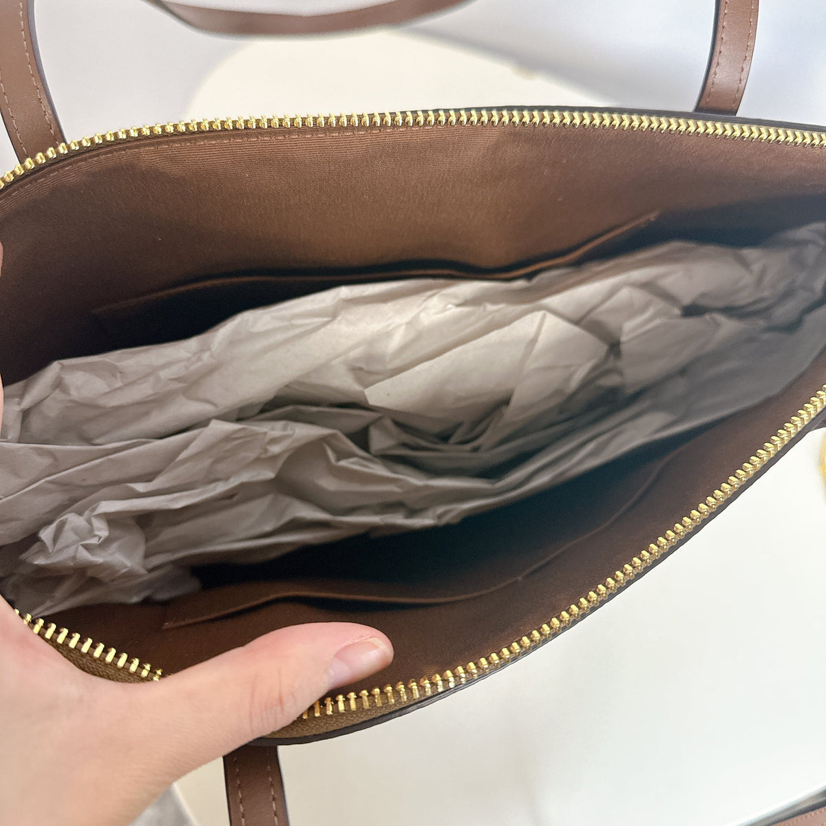 Khaki Zip Tote Q997